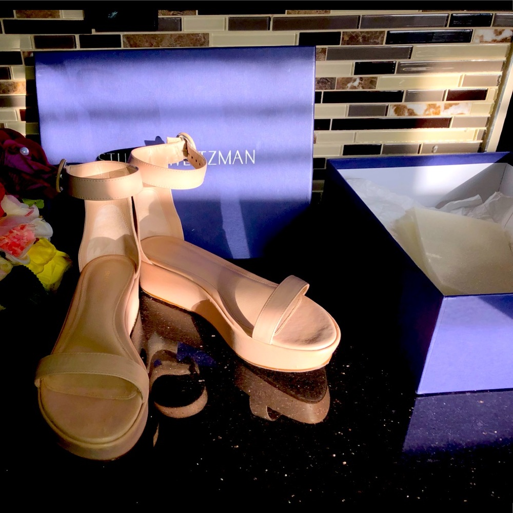 Stuart Weitzman Capri Leather Sandals